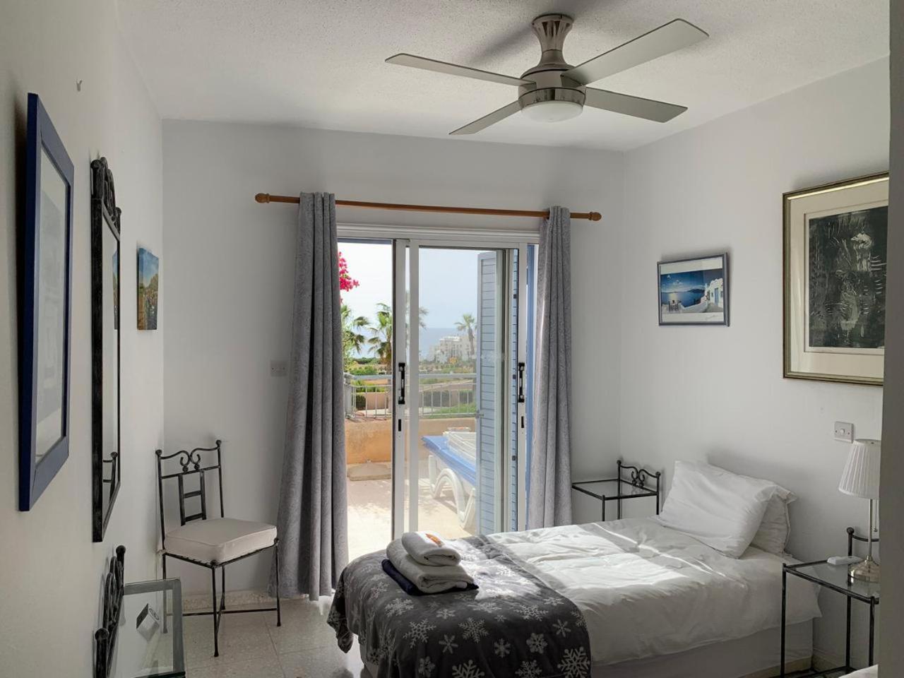 King'S Palace - Spacious 2 Bed, 2 Bath With Sea And Pool Views Pafos Dış mekan fotoğraf