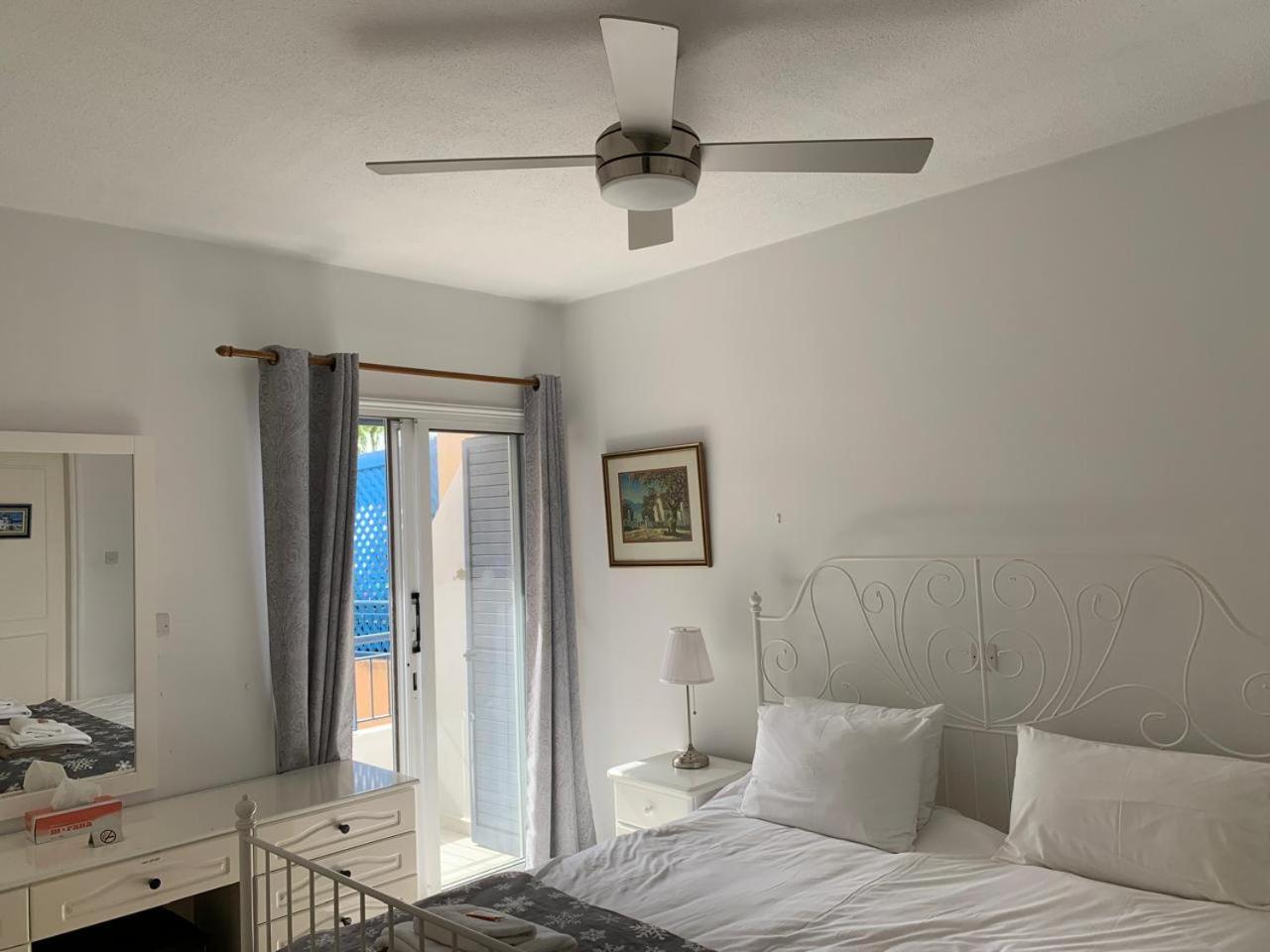 King'S Palace - Spacious 2 Bed, 2 Bath With Sea And Pool Views Pafos Dış mekan fotoğraf